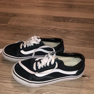 Black vans